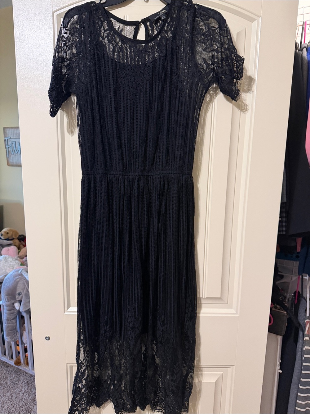 Suzanne Betro Black Lace Midi Dress